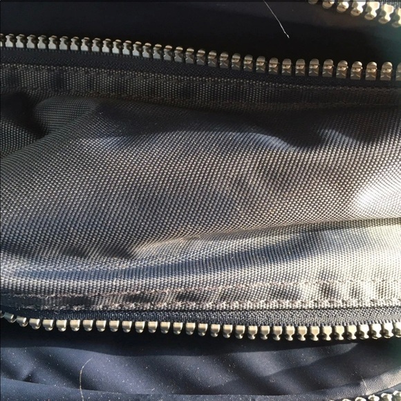 Picnic set in insulated backpack 2 dishes,napkins,cups &utensils - Picture 4 of 7